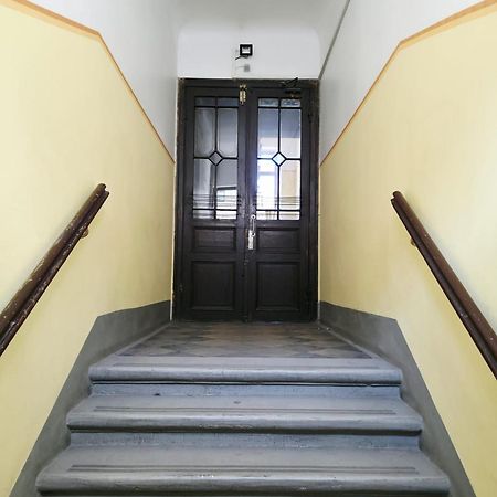 Center Studio Self Check In Renovated 2020 Рига Экстерьер фото