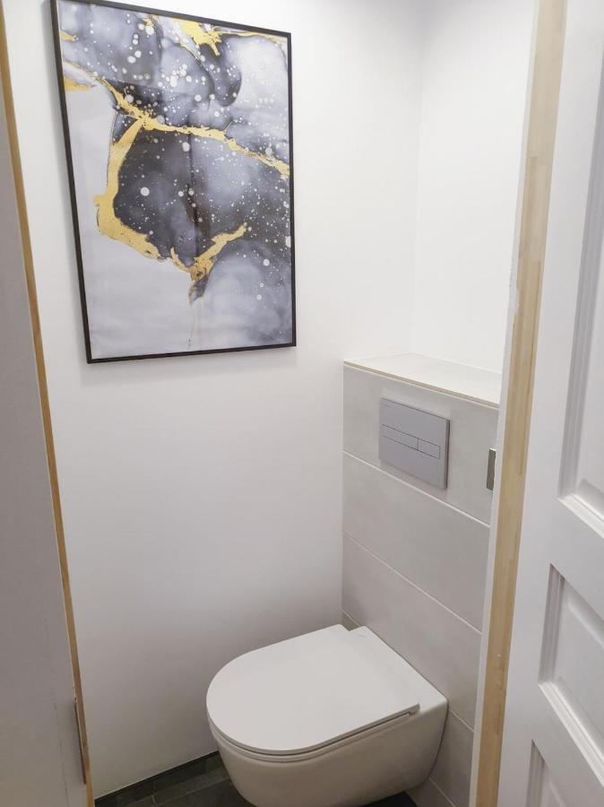 Center Studio Self Check In Renovated 2020 Рига Экстерьер фото